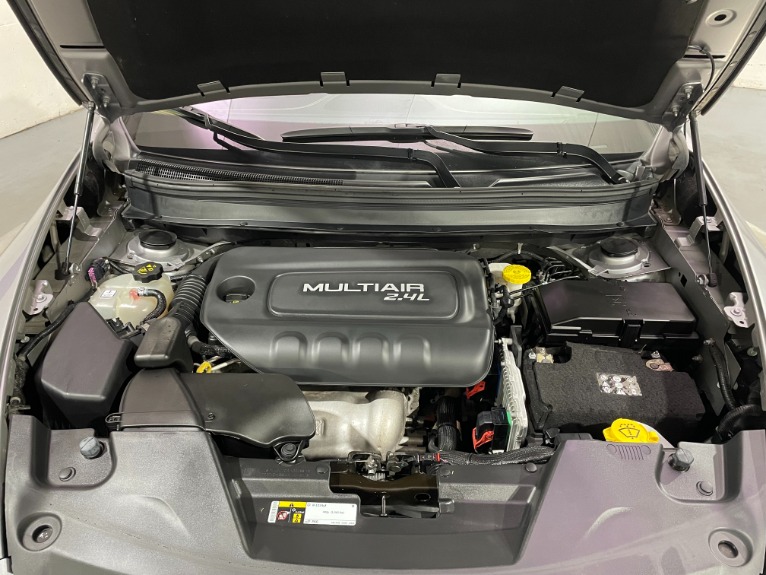 Used-2018-Jeep-Cherokee-Latitude-FWD