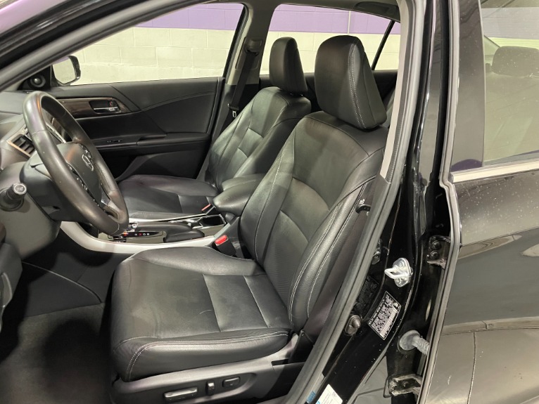 Used-2017-Honda-Accord-Hybrid-EX-L-FWD