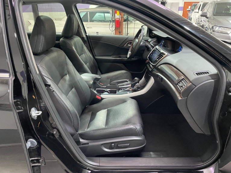 Used-2017-Honda-Accord-Hybrid-EX-L-FWD
