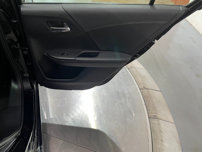 Used-2017-Honda-Accord-Hybrid-EX-L-FWD