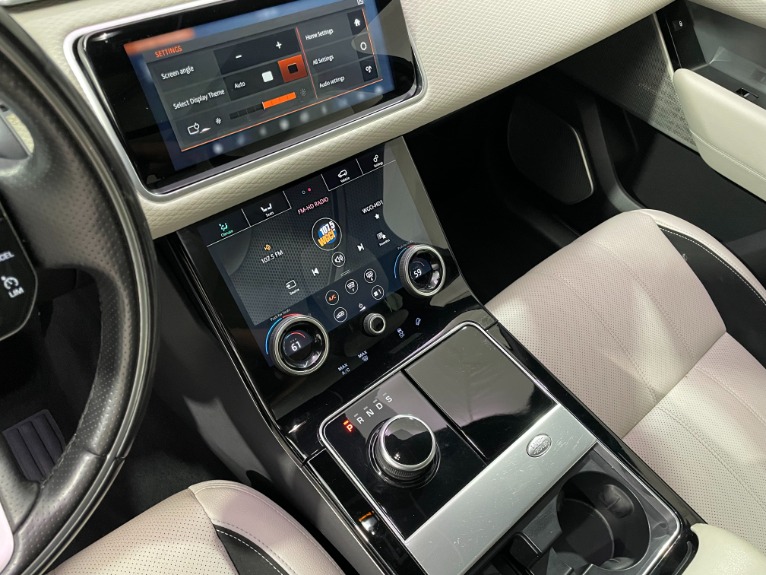 Used-2018-Land-Rover-Range-Rover-Velar-P380-R-Dynamic-SE-AWD