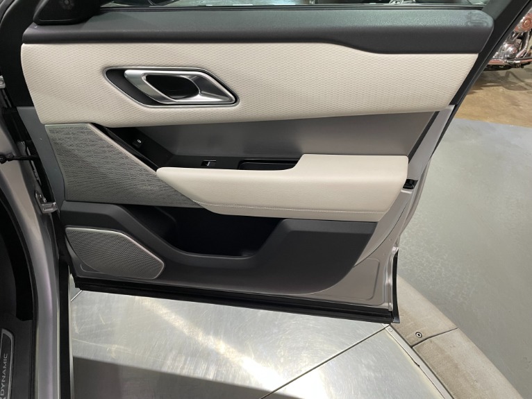 Used-2018-Land-Rover-Range-Rover-Velar-P380-R-Dynamic-SE-AWD