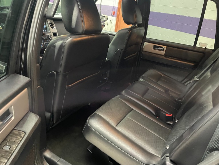 Used-2017-Ford-Expedition-Limited-4X4