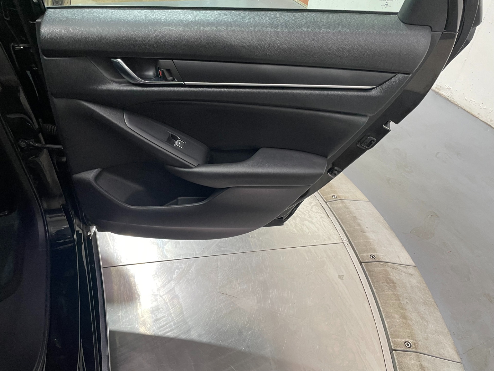 Used-2019-Honda-Accord-15T-EX-FWD