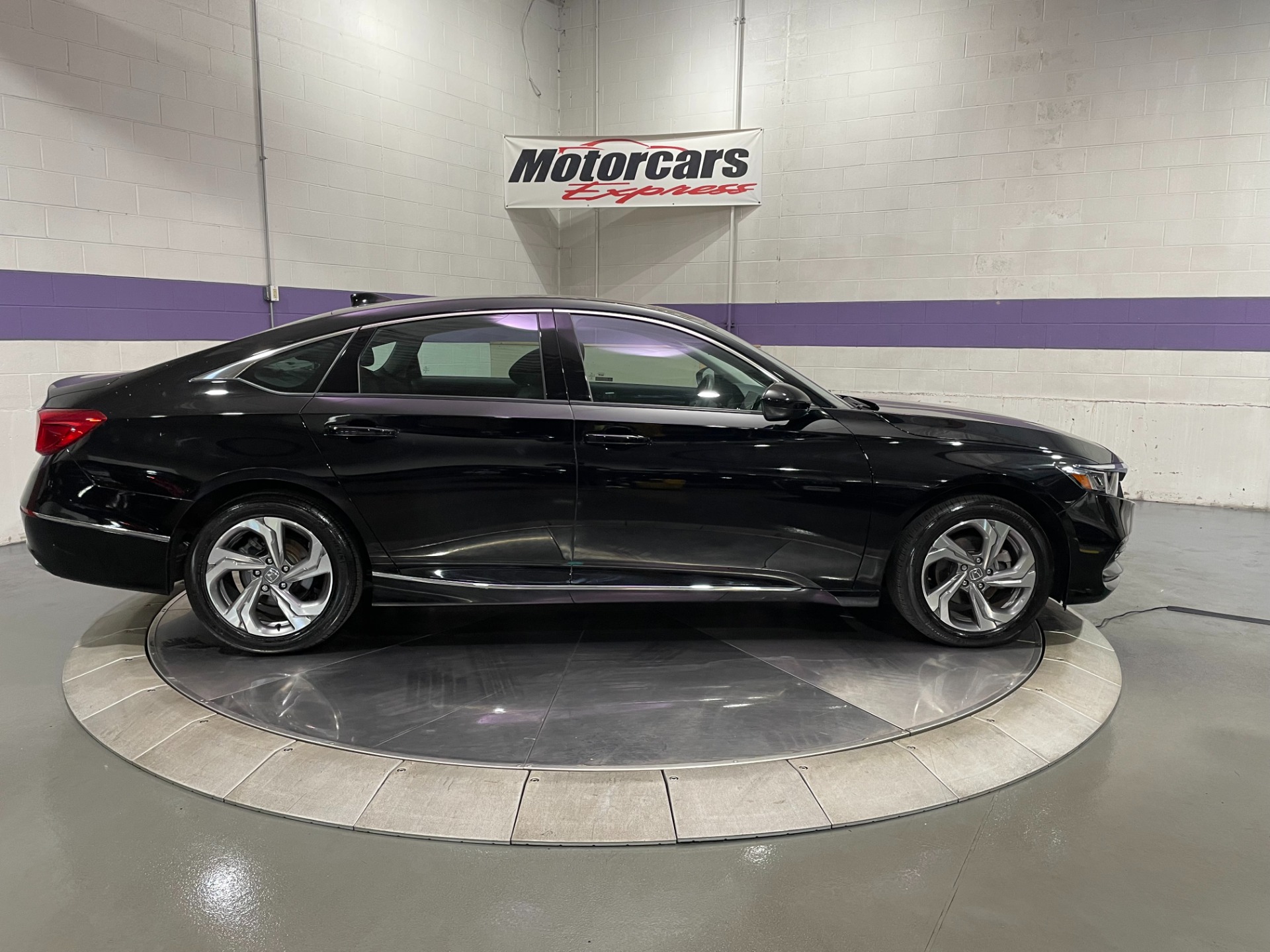 Used-2019-Honda-Accord-15T-EX-FWD