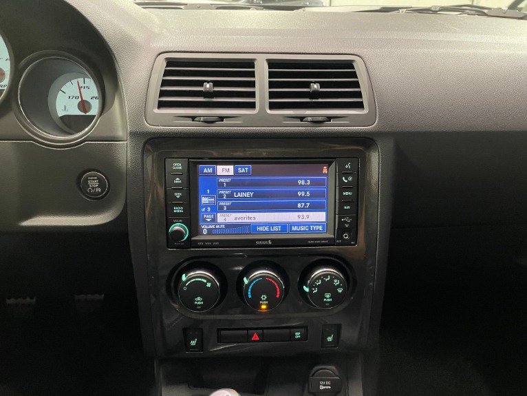 Used-2009-Dodge-Challenger-SRT8-Manual