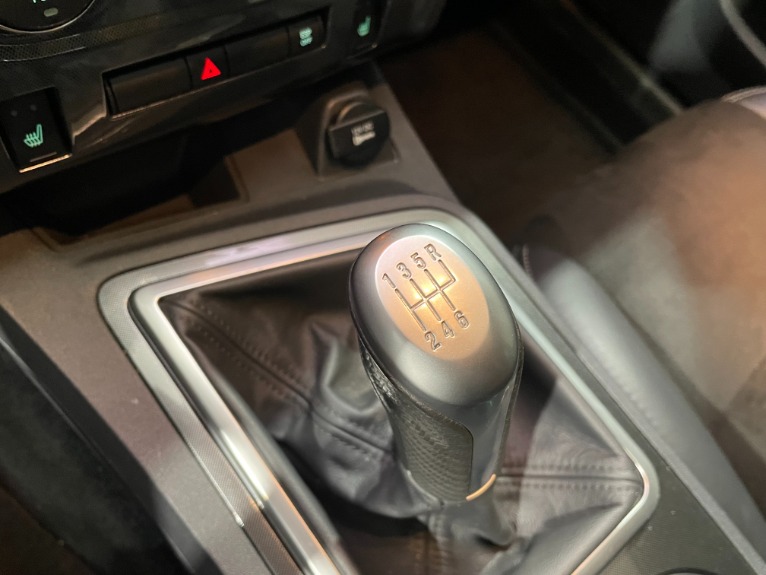 Used-2009-Dodge-Challenger-SRT8-Manual