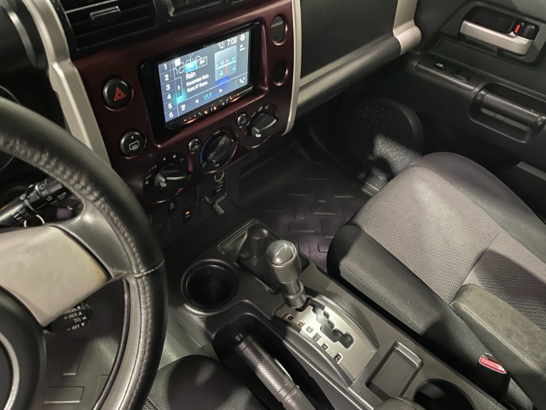 Used-2007-Toyota-FJ-Cruiser-4WD