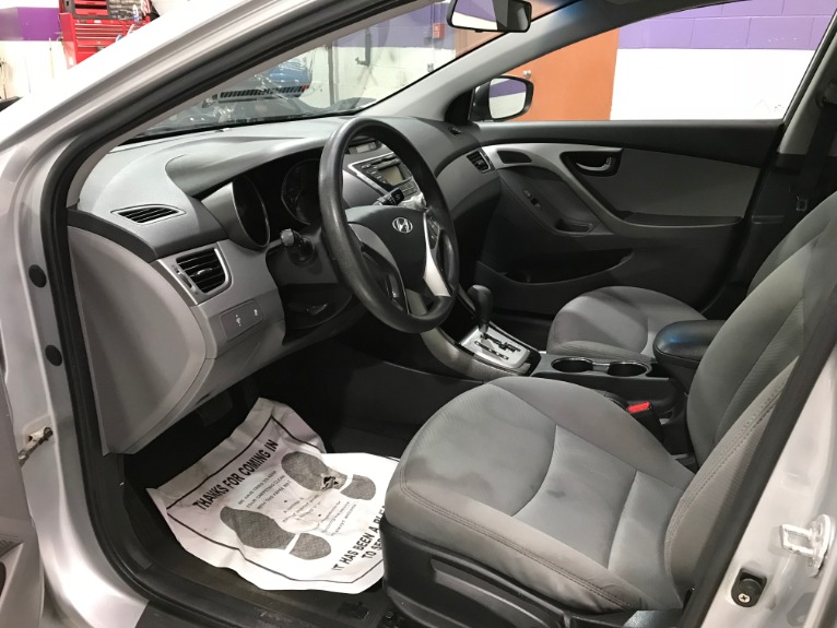 Used-2011-Hyundai-Elantra-GLS