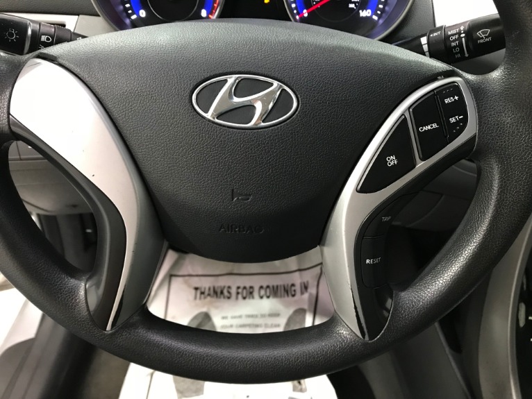 Used-2011-Hyundai-Elantra-GLS