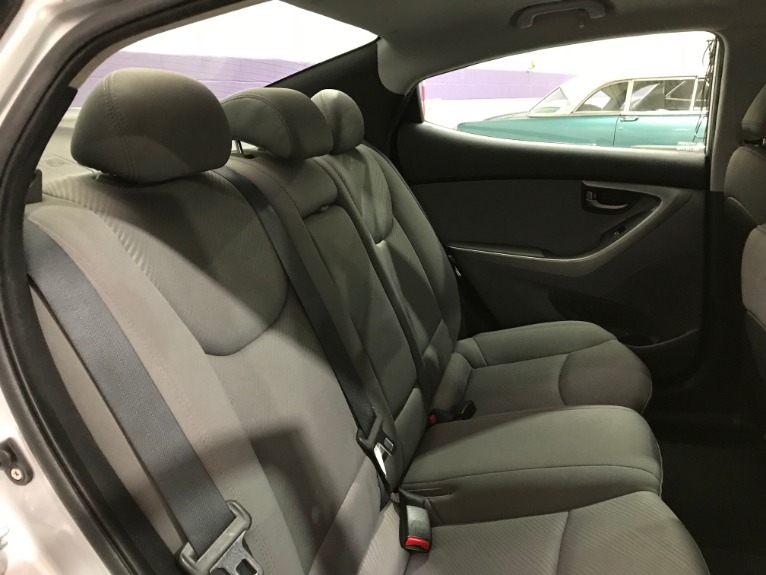 Used-2011-Hyundai-Elantra-GLS