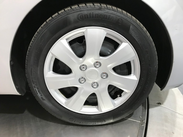 Used-2011-Hyundai-Elantra-GLS