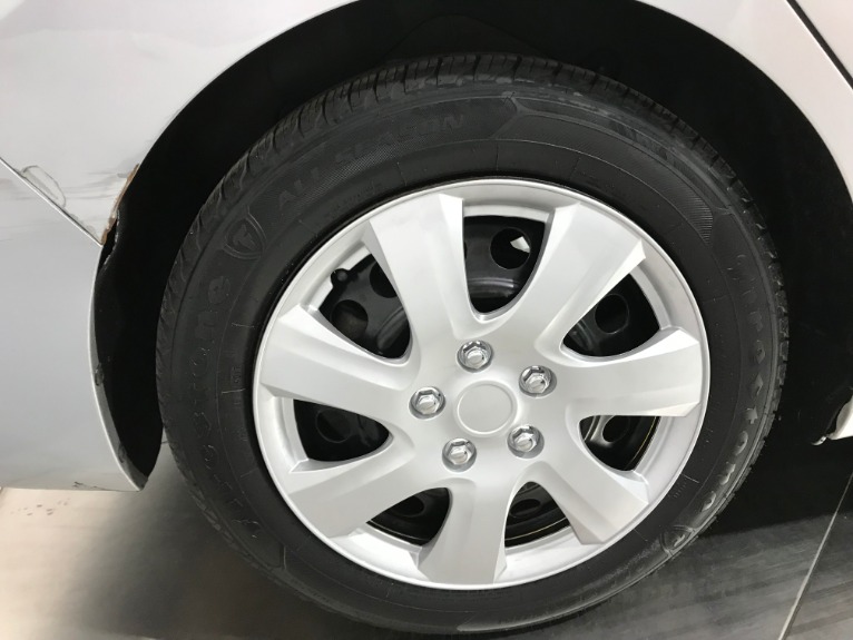 Used-2011-Hyundai-Elantra-GLS