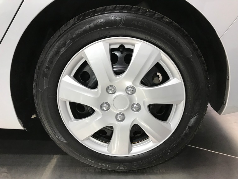 Used-2011-Hyundai-Elantra-GLS