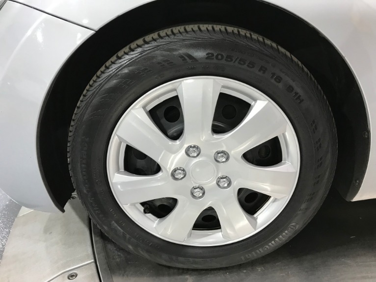 Used-2011-Hyundai-Elantra-GLS