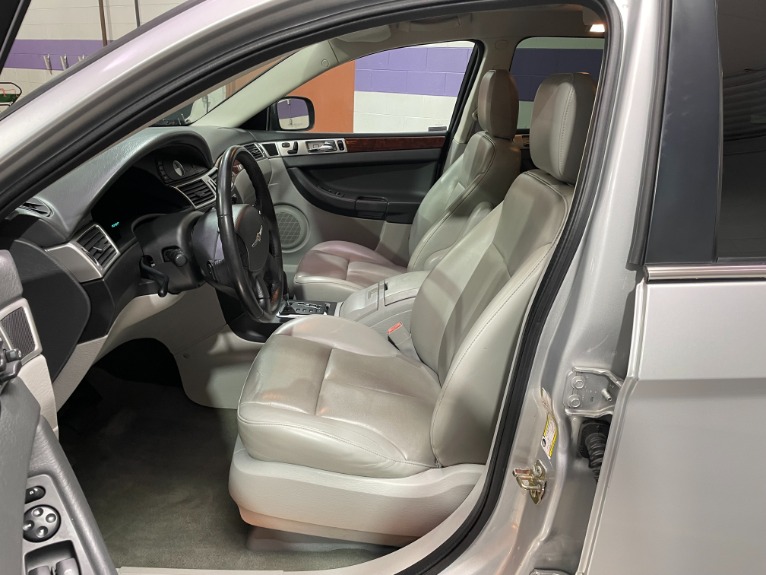 Used-2007-Chrysler-Pacifica-Touring-AWD