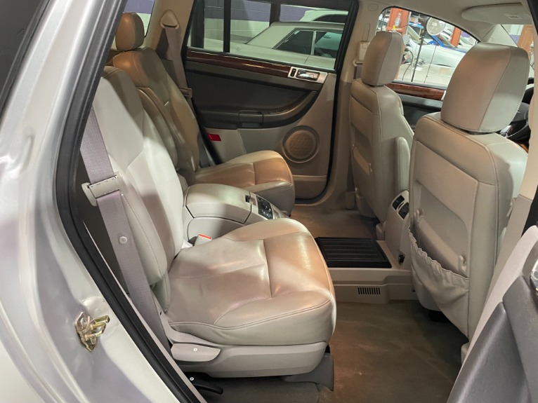 Used-2007-Chrysler-Pacifica-Touring-AWD
