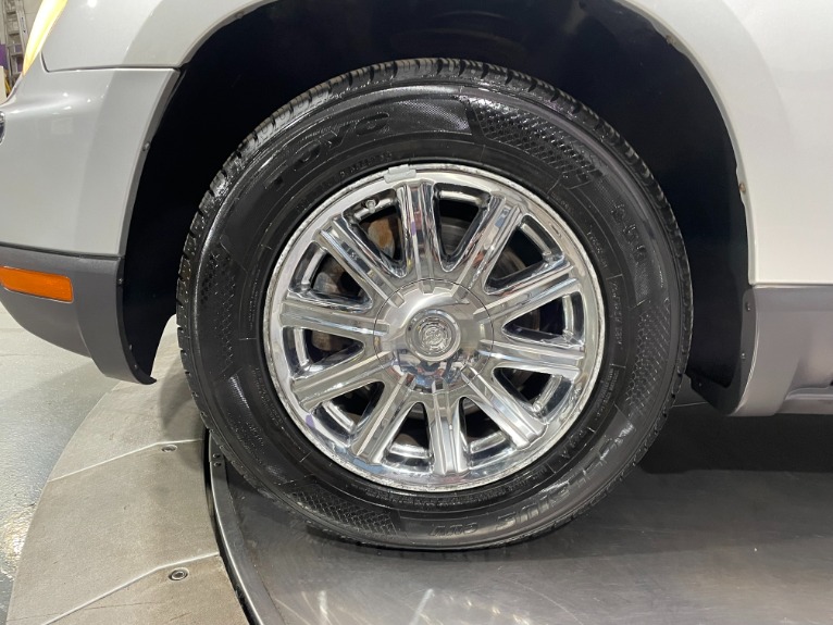 Used-2007-Chrysler-Pacifica-Touring-AWD