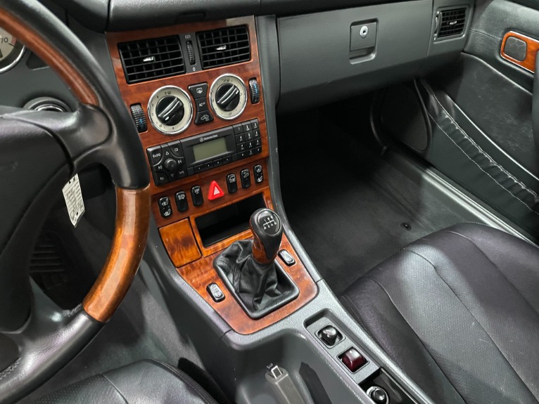 Used-2003-Mercedes-Benz-SLK-SLK-320-RWD