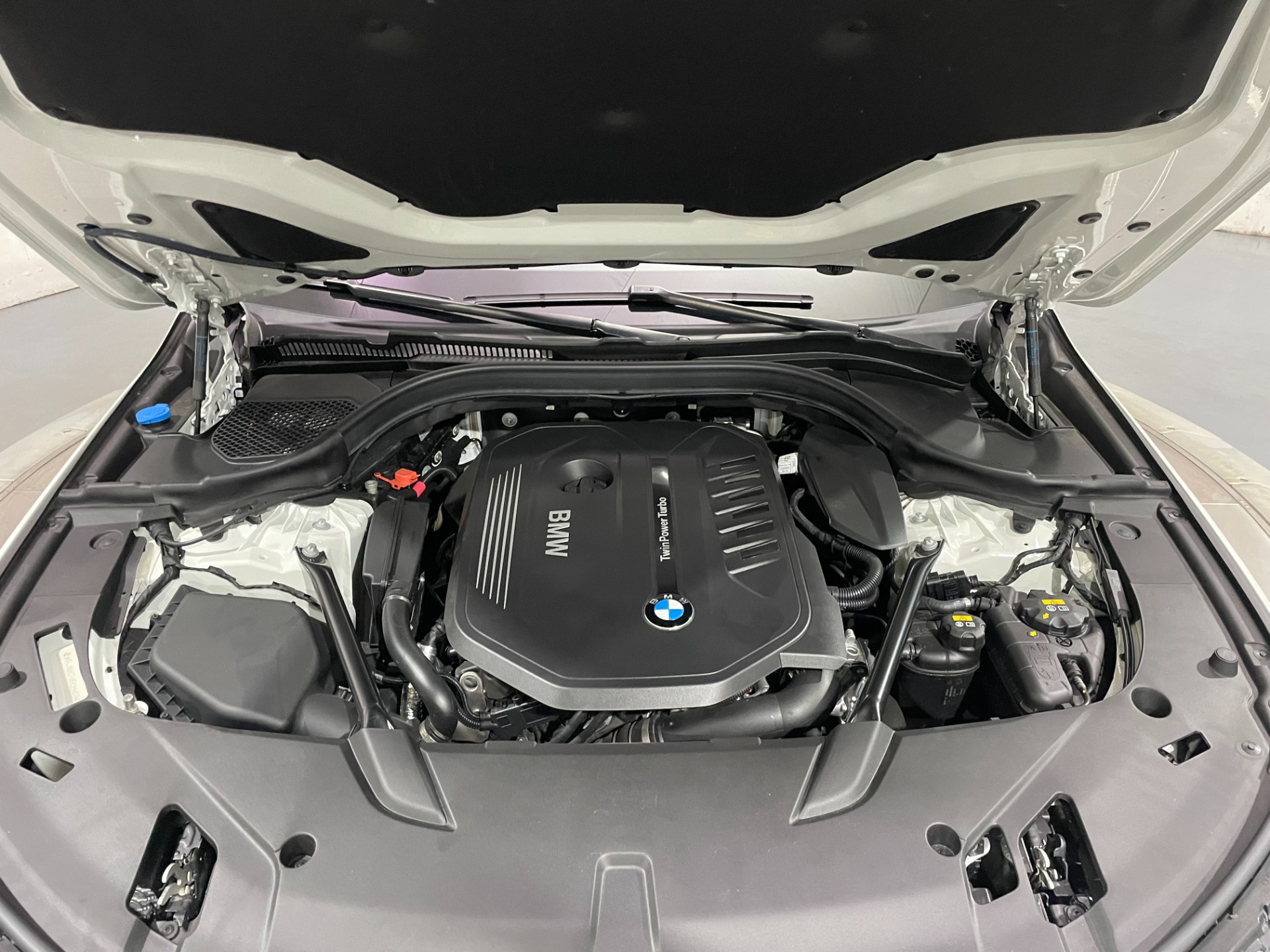 Used-2018-BMW-6-Series-640i-xDrive-Gran-Turismo-M-Sport