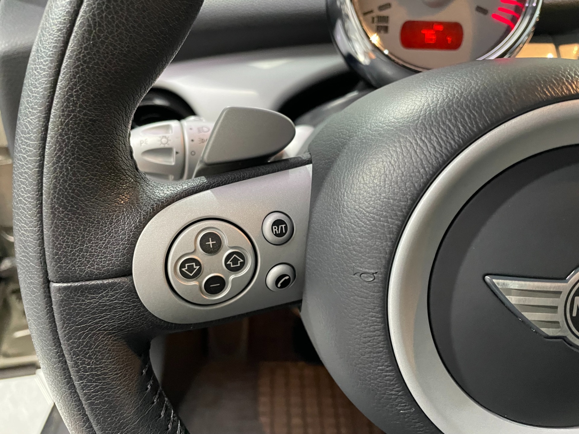 Used-2008-MINI-Cooper-Convertible-FWD