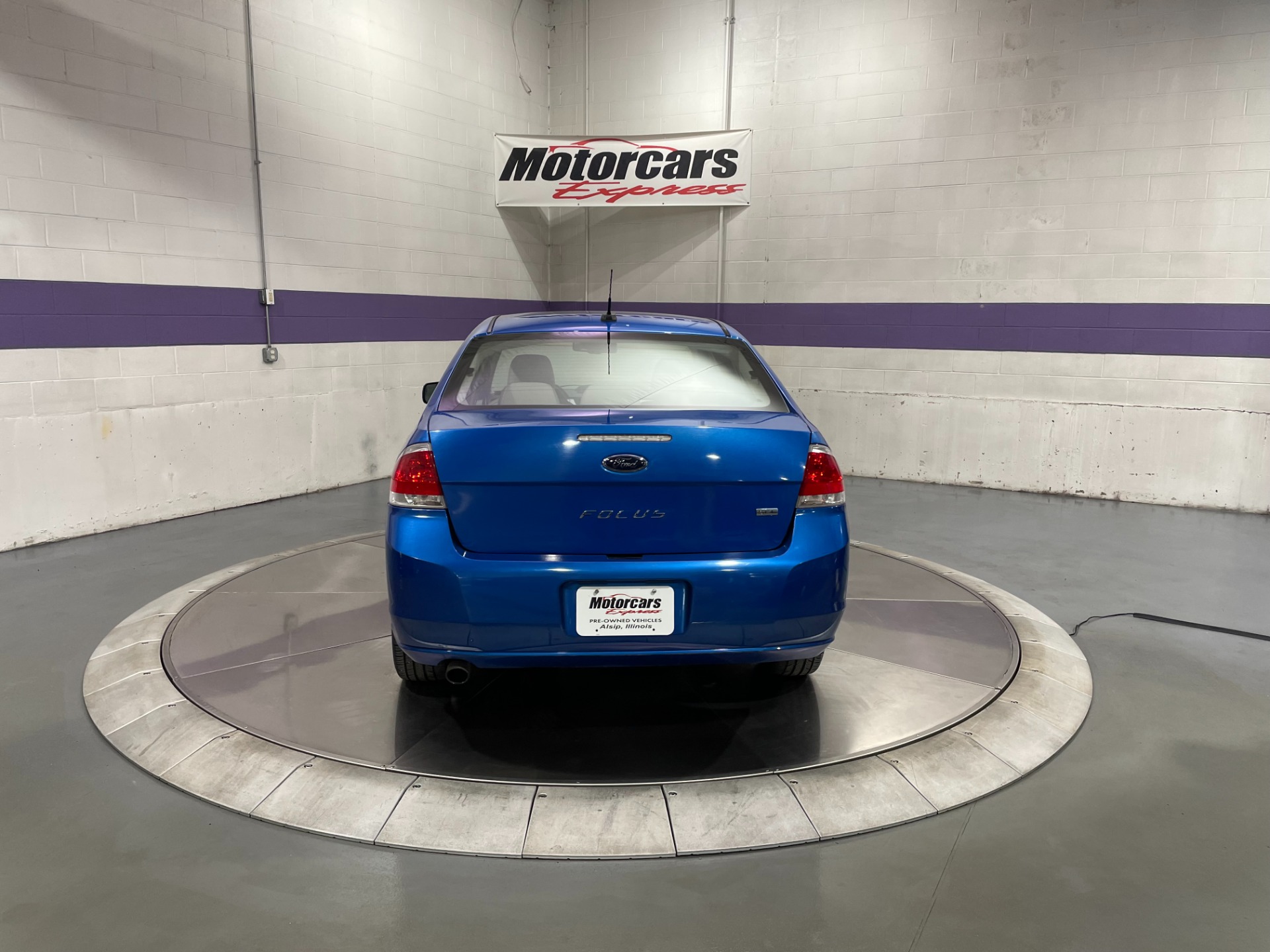 Used-2010-Ford-Focus-SEL-FWD