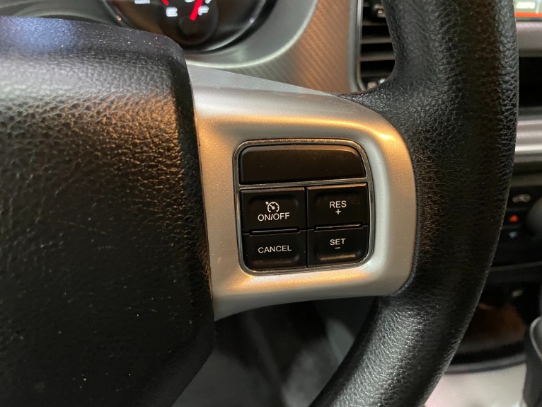Used-2012-Dodge-Charger-SE-RWD
