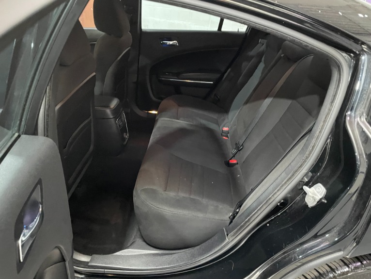 Used-2012-Dodge-Charger-SE-RWD