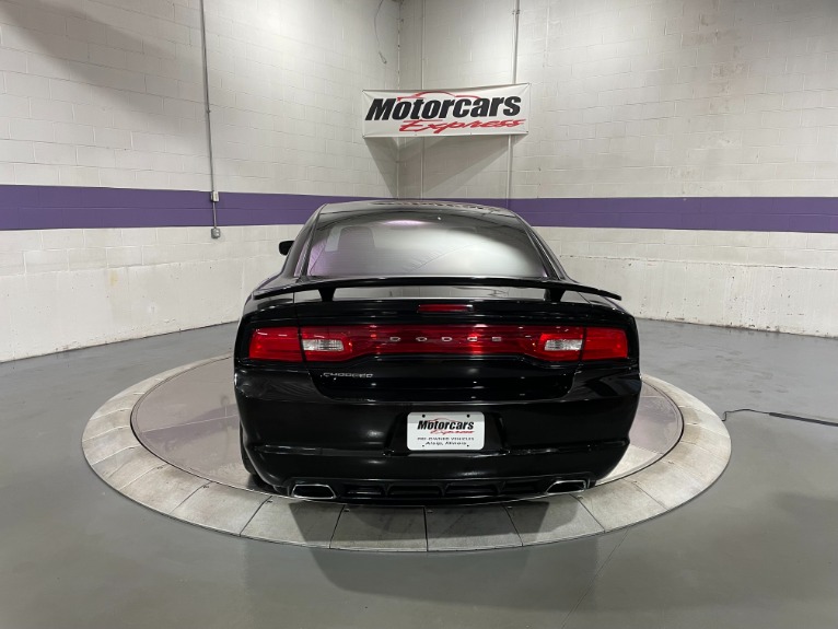 Used-2012-Dodge-Charger-SE-RWD