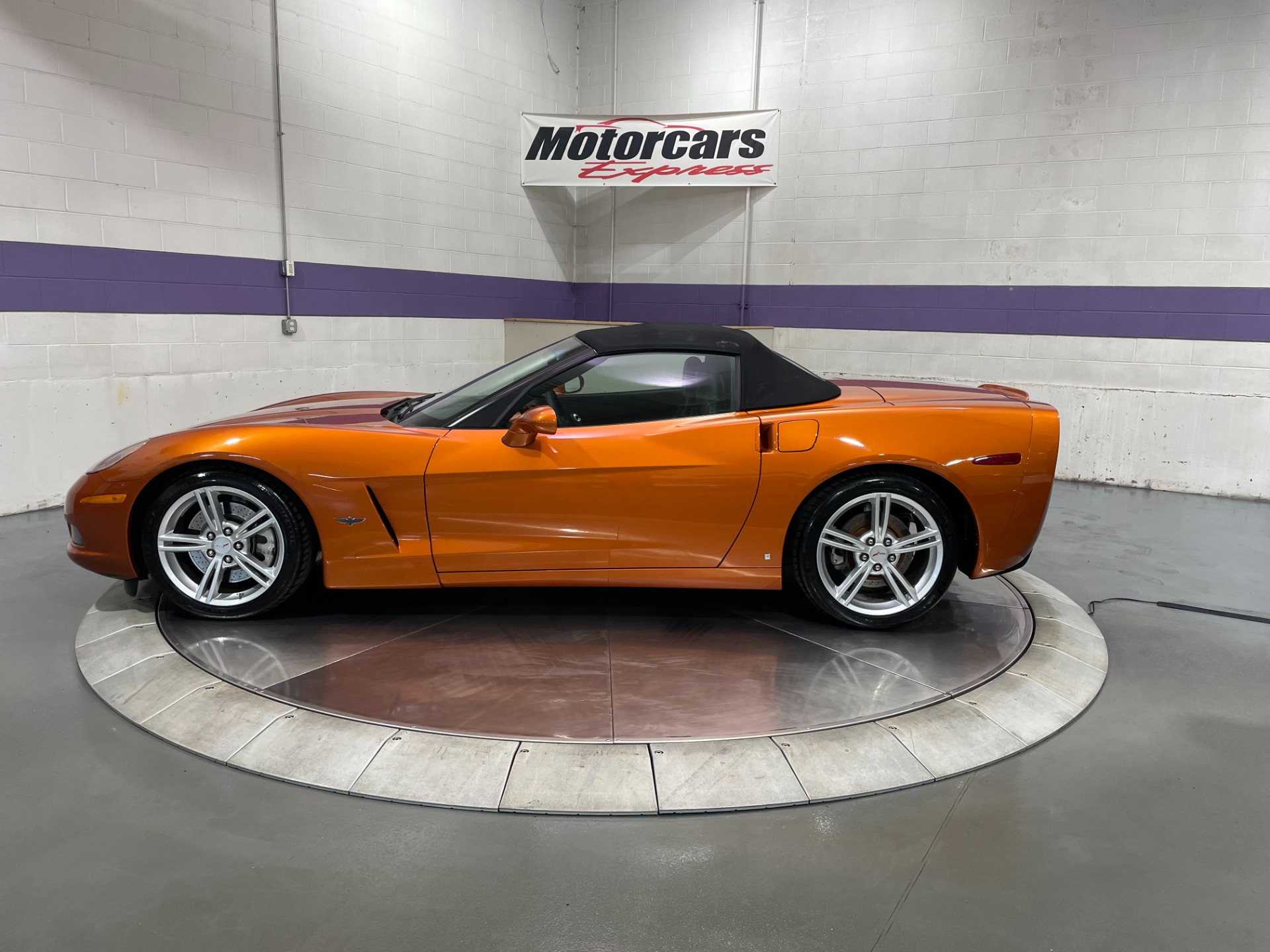 Used-2007-Chevrolet-Corvette-Indy-Pace-Car-Edition-Convertible