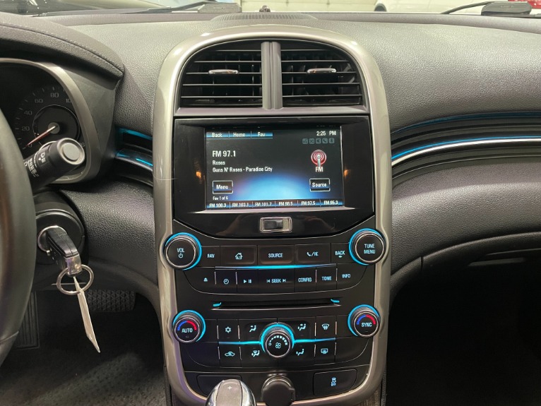 Used-2015-Chevrolet-Malibu-LT-FWD