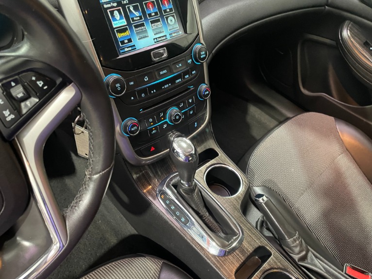 Used-2015-Chevrolet-Malibu-LT-FWD