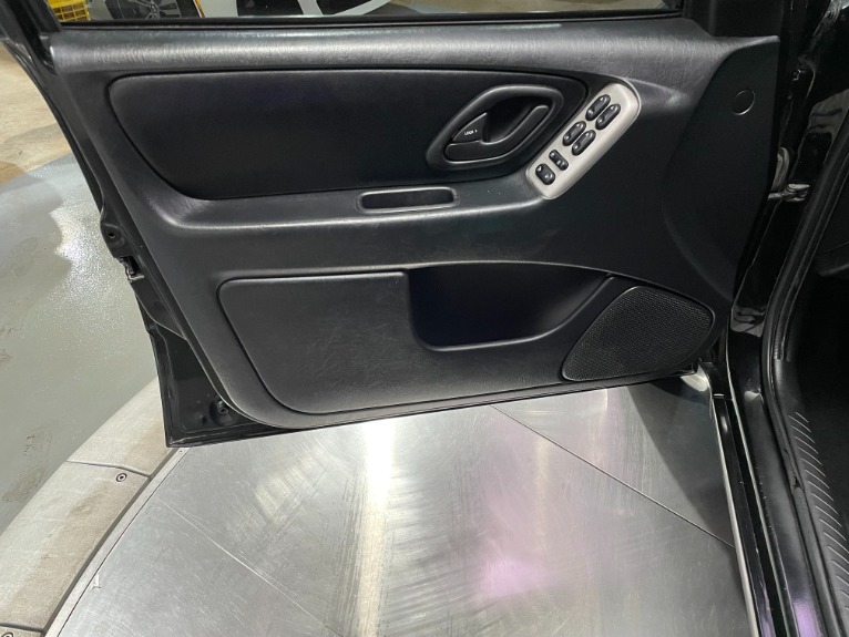 Used-2007-Ford-Escape-Limited-AWD
