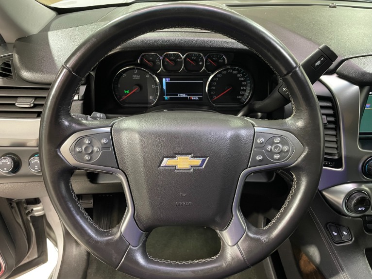 Used-2017-Chevrolet-Suburban-LT-1500-4X4