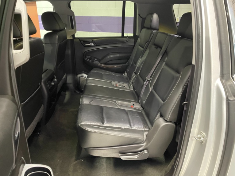 Used-2017-Chevrolet-Suburban-LT-1500-4X4