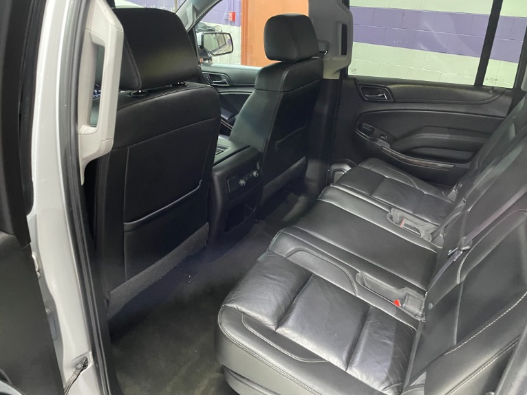Used-2017-Chevrolet-Suburban-LT-1500-4X4