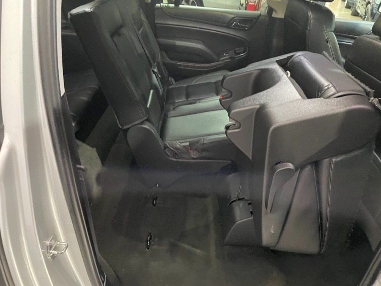 Used-2017-Chevrolet-Suburban-LT-1500-4X4
