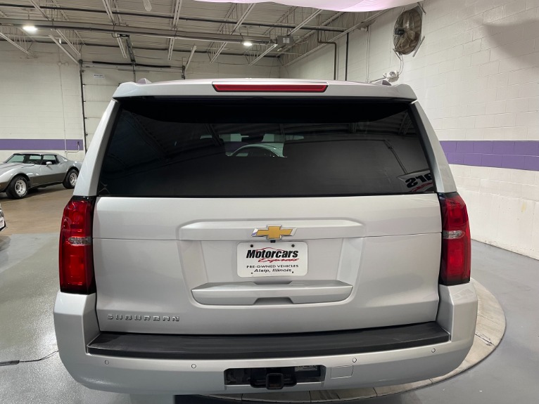 Used-2017-Chevrolet-Suburban-LT-1500-4X4