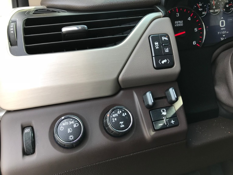 Used-2015-GMC-Yukon-XL-Denali-4X4