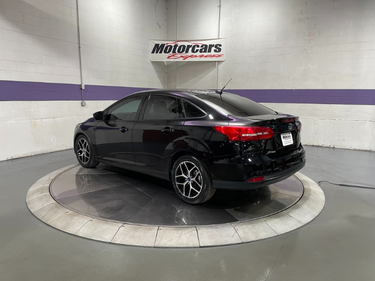 Used-2018-Ford-Focus-SE-FWD