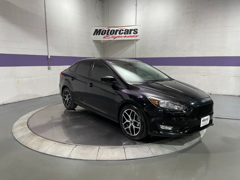 Used-2018-Ford-Focus-SE-FWD