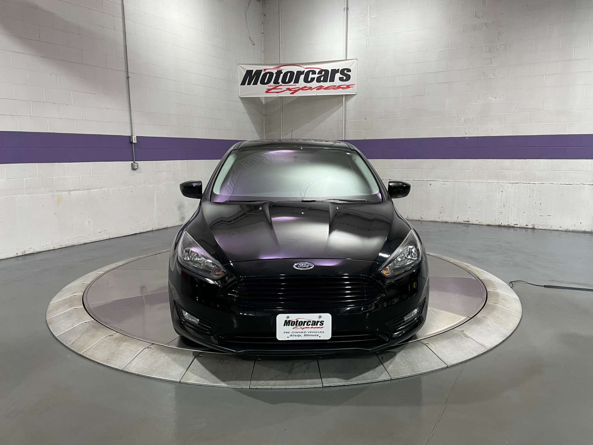 Used-2018-Ford-Focus-SE-FWD