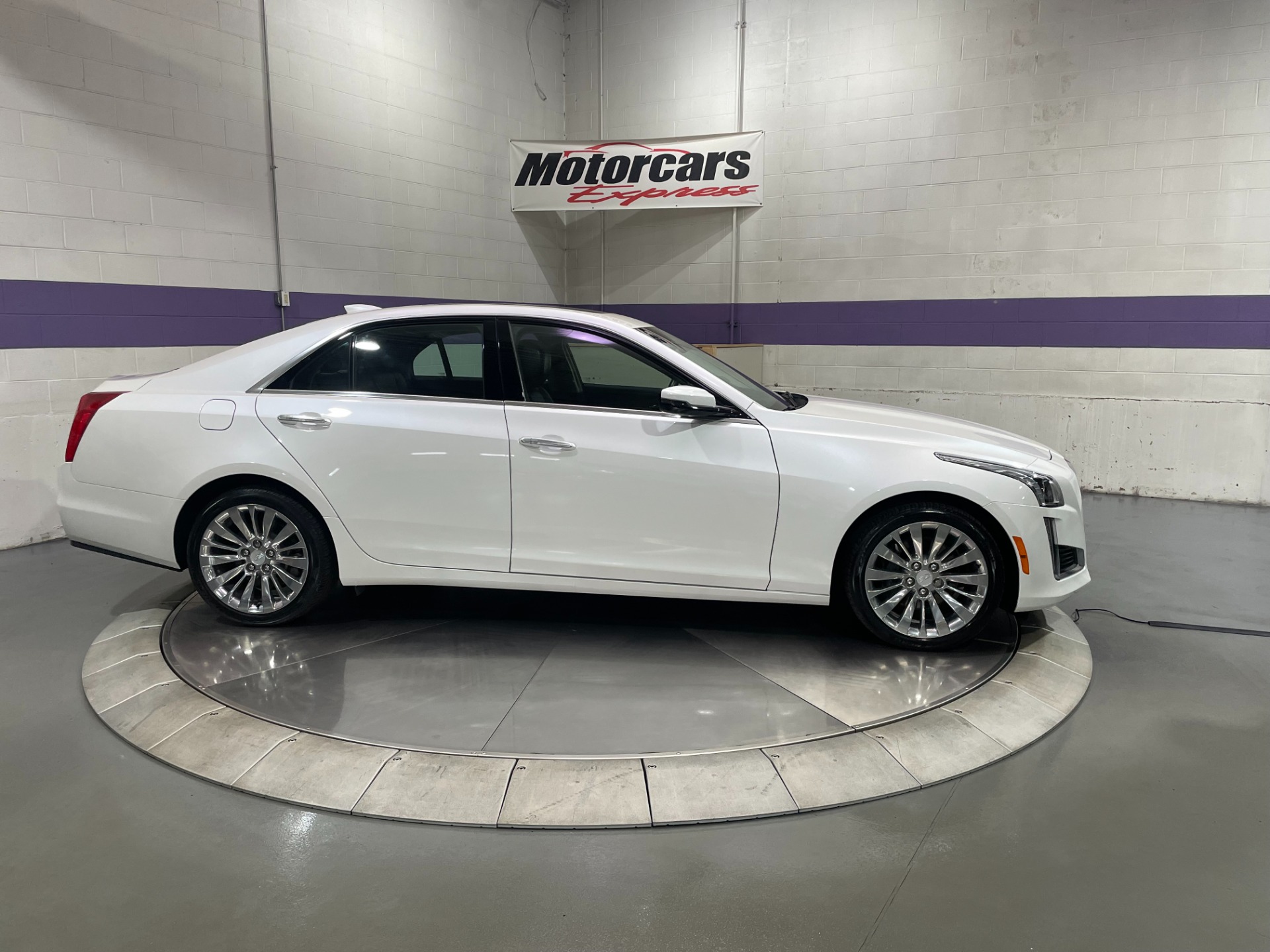 Used-2019-Cadillac-CTS-36L-Luxury-AWD