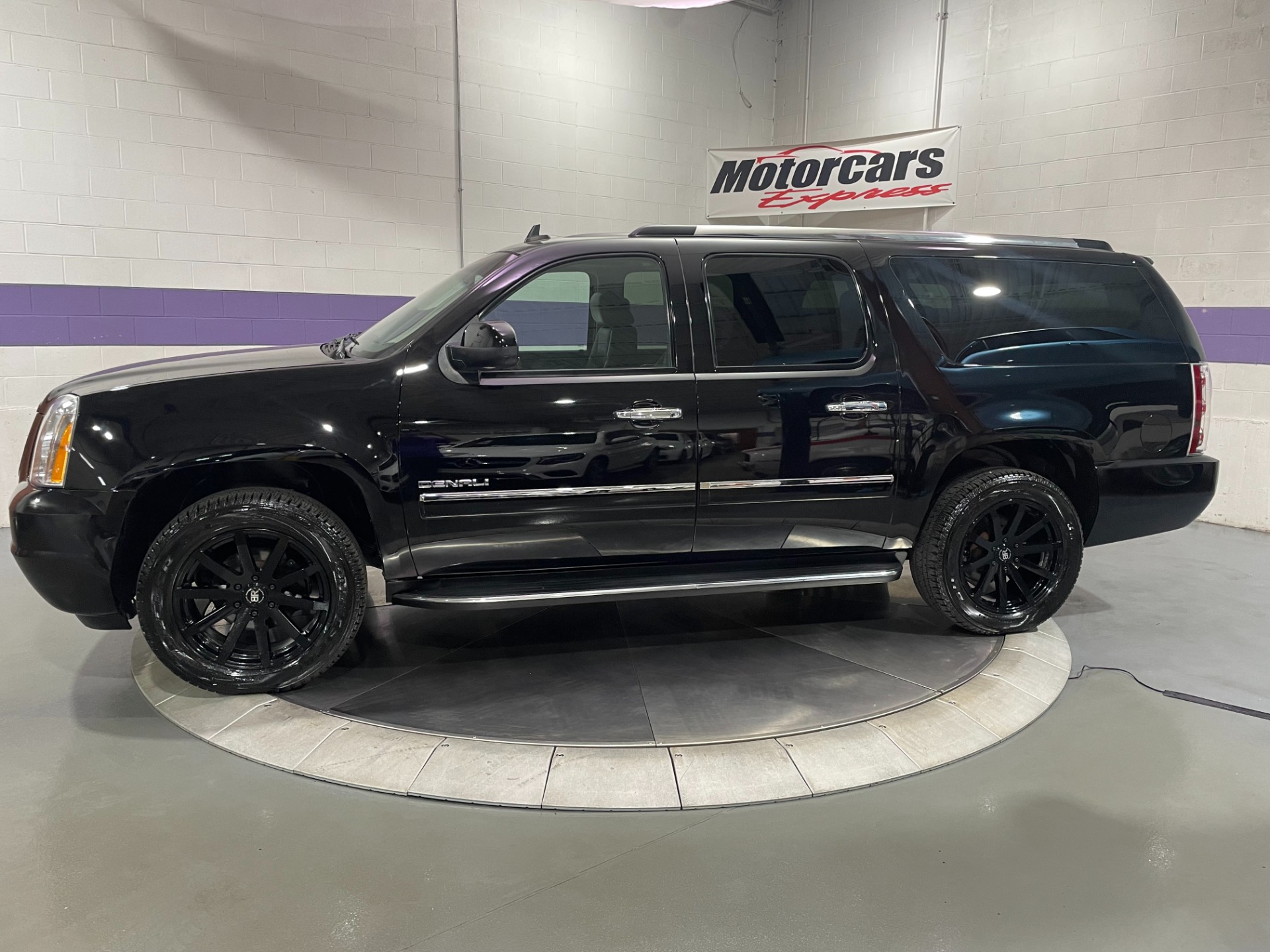 Used-2011-GMC-Yukon-XL-Denali-AWD