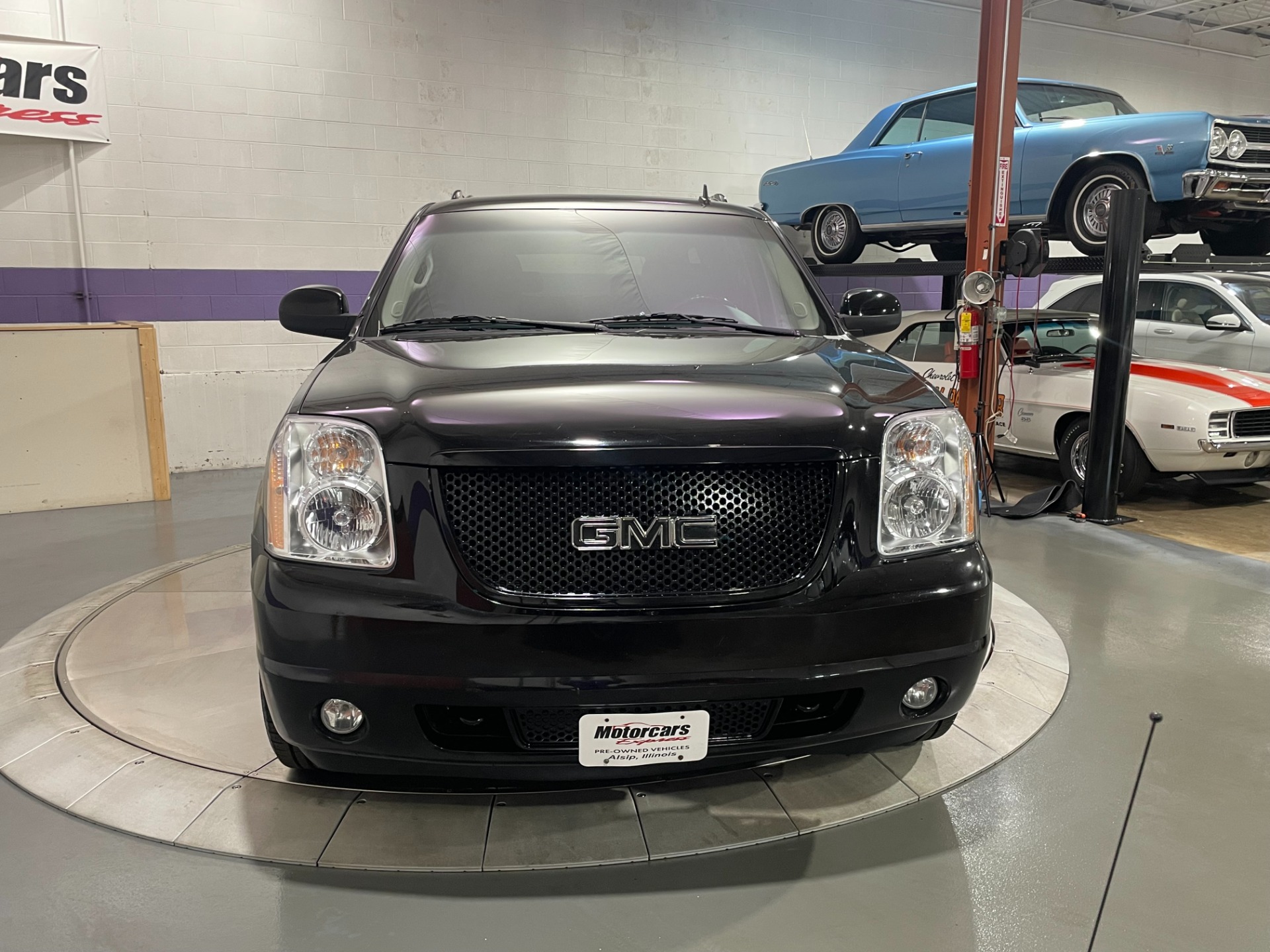 Used-2011-GMC-Yukon-XL-Denali-AWD