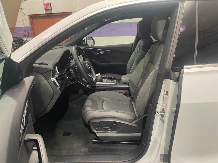 Used-2019-Audi-Q8-30T-quattro-Premium-Plus