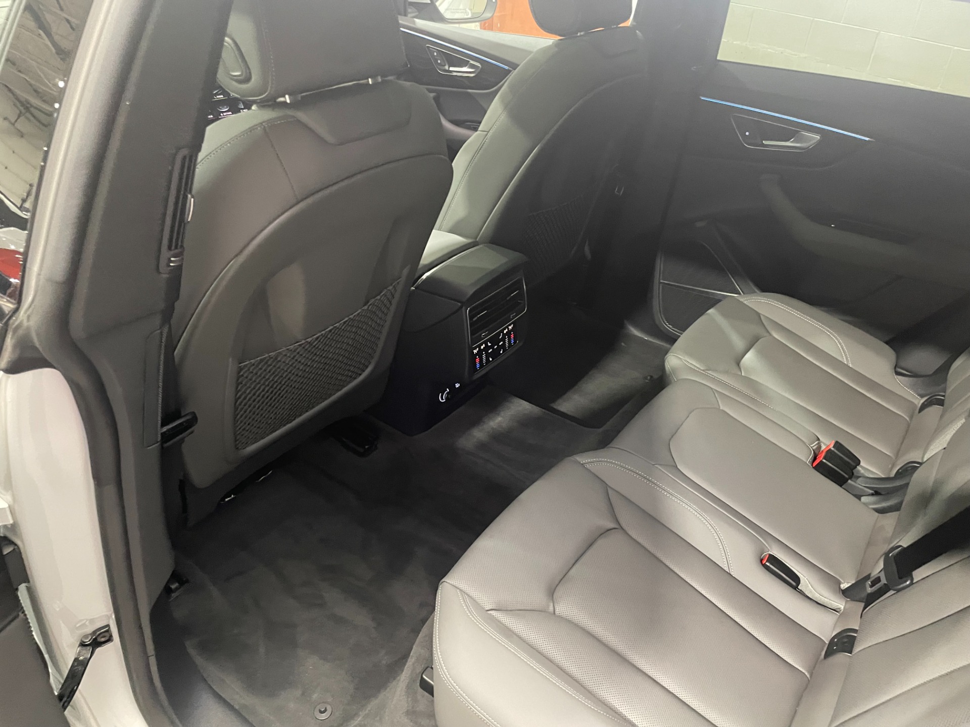 Used-2019-Audi-Q8-30T-quattro-Premium-Plus