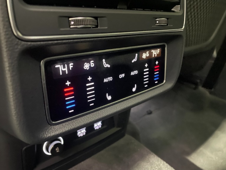 Used-2019-Audi-Q8-30T-quattro-Premium-Plus