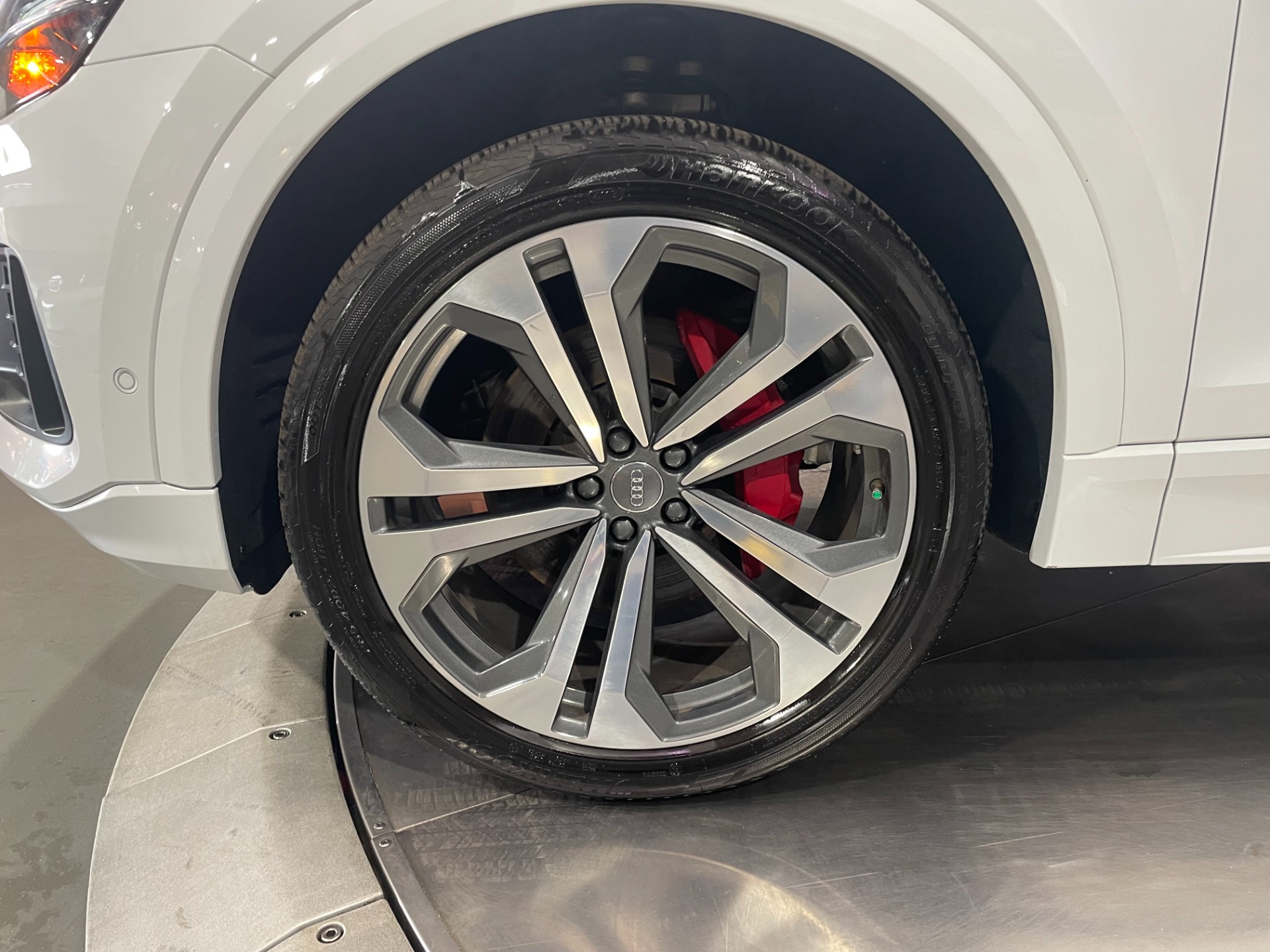 Used-2019-Audi-Q8-30T-quattro-Premium-Plus