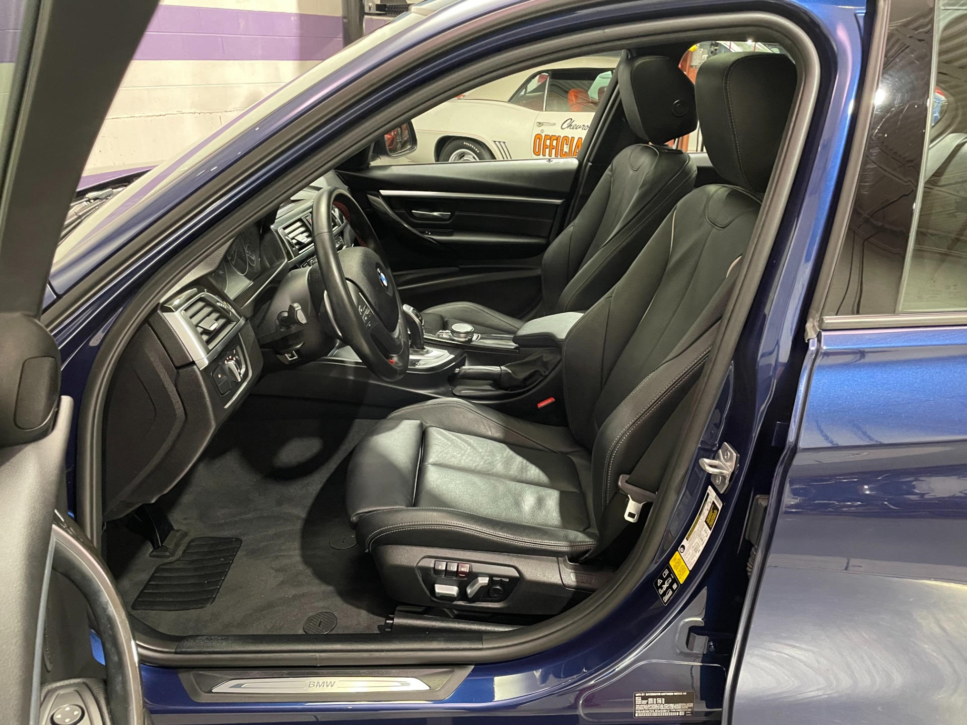 Used-2018-BMW-3-Series-330i-Sport-xDrive
